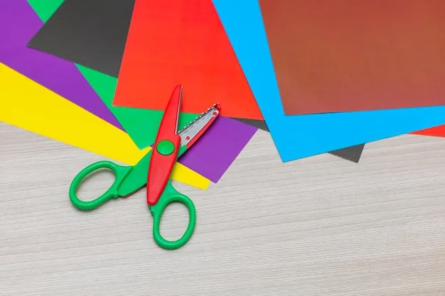 Paper daffodil crafting tools