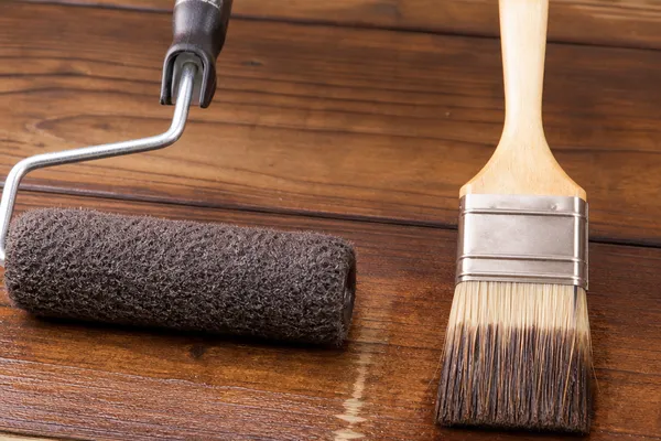 Understanding Stain Applicator Types: Nap vs. Bristle