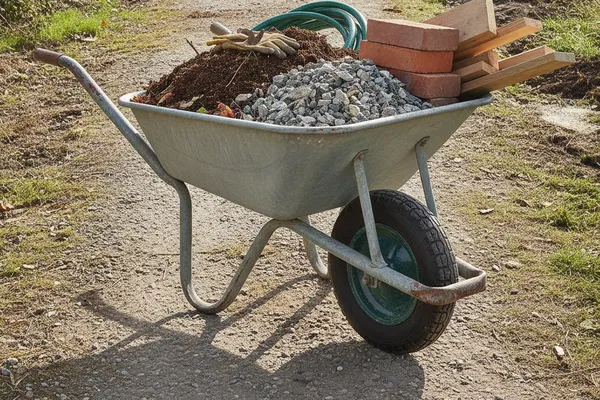 What Can You Actually Haul in a Wheelbarrow? Common Jobs